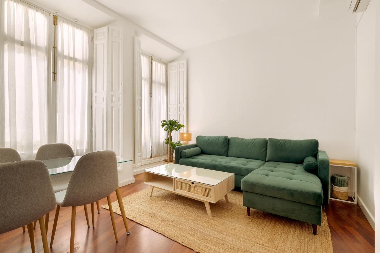 Precioso apartamento en el Corazón de Málaga Esterno foto